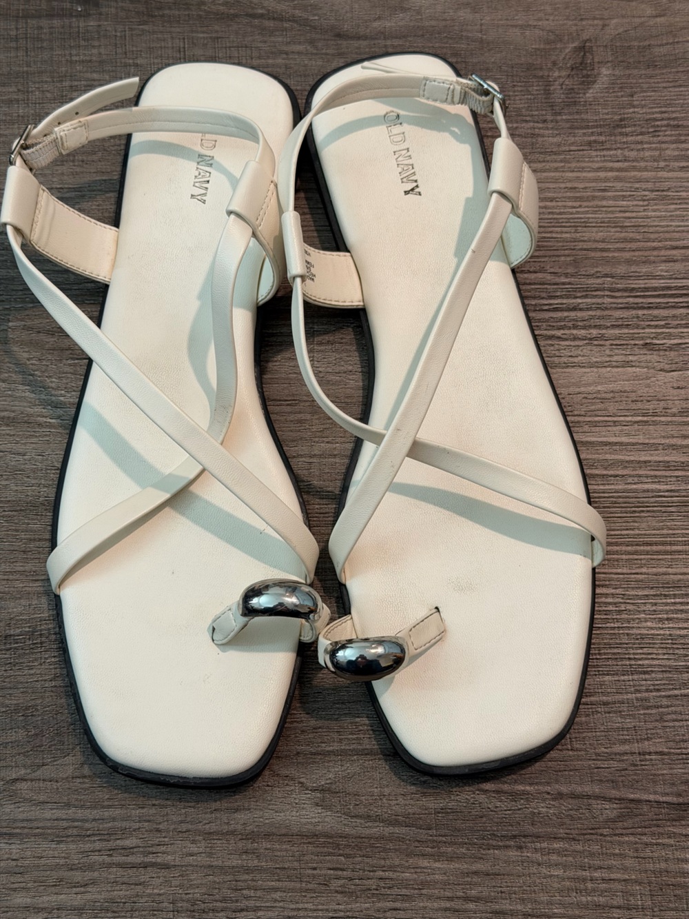 Old Navy White Strappy Toe-Loop Sandals with Silver Accents